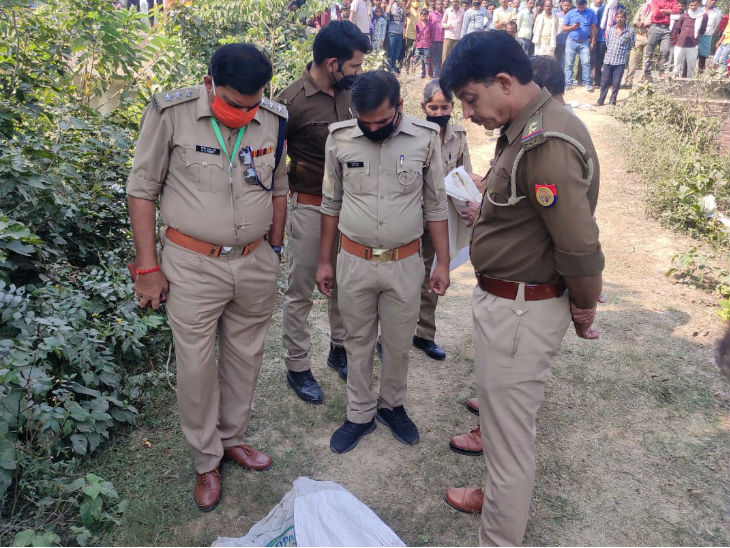 Dead Body of Girl Found in Uttar Pradesh Barabanki, Fear Strangled After  Rape | Teenager strangled to death in Barabanki; Dead body found in sack in  Sharda Canal, fear of murder after