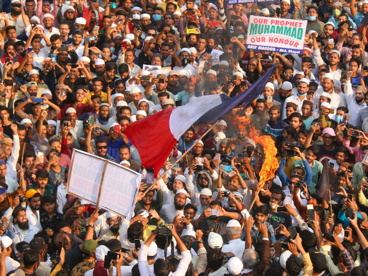 भोपाल पुलिस ने आरिफ मसूद समेत अन्य के खिलाफ एफआईआर की है।