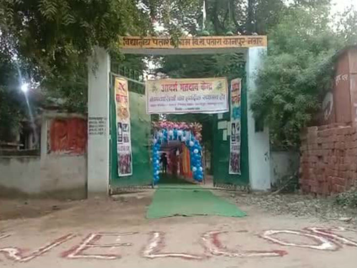 मतदान के दौरान मंगलवार सुबह पर हालांकि उस तरह की भीड़ नहीं दिखाई दी।