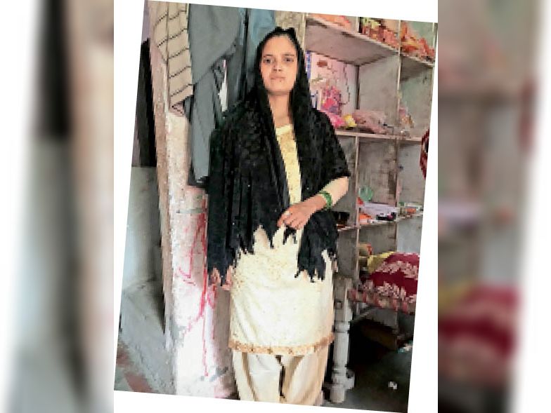 In the accident, the lamp of someone's house was extinguished, many people were disabled, money received from the company was also spent in the treatment, now two times the bread has fallen | हादसे में किसी के घर का चिराग बुझा तो कई हो गए अपाहिज, कंपनी से मिले पैसे भी इलाज में हो चुके खर्च, अब दो वक्त की रोटी को हुए मोहताज 2 101 1604534624