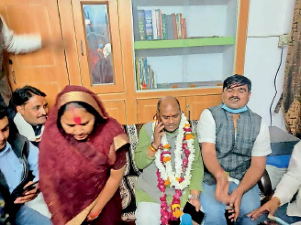 जीतने के बाद रक्षा संतराम सिरौनिया का हुआ स्वागत