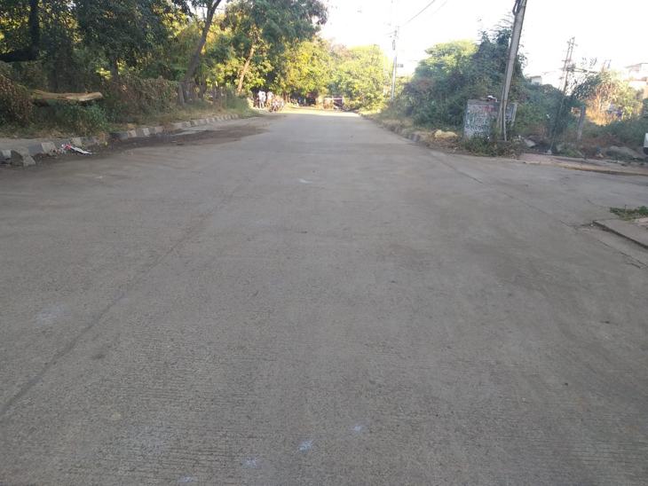 सुबह 10 बजे तक पूरा शहर साफ-सुधरा नजर आने लगा था।