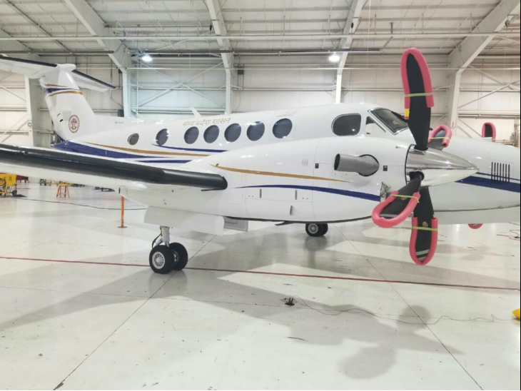 हाई सेफ्टी तकनीक से लैस किंग एयर B- 250 एयरक्राफ्ट।
