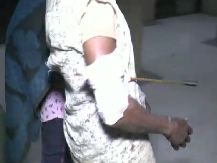 हाथ के आर-पार हो गया था तीर।