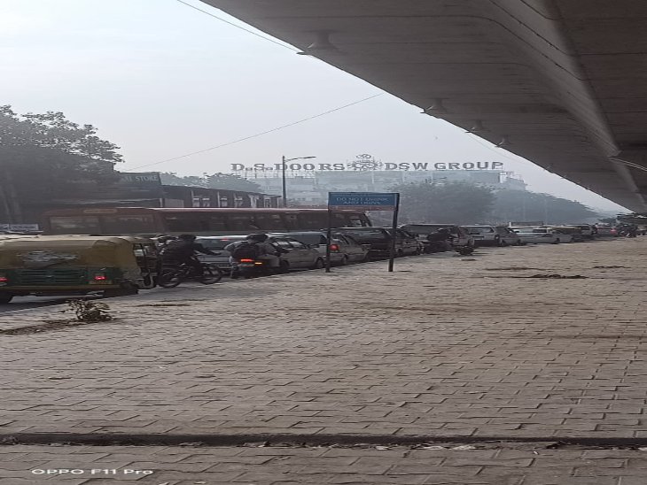 फरीदाबाद में बॉर्डर पर लगा लंबा जाम