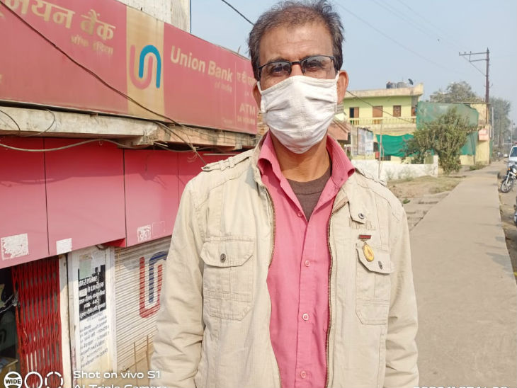 पीड़ित उत्तम चंद तिवारी के साथ हुई लूट