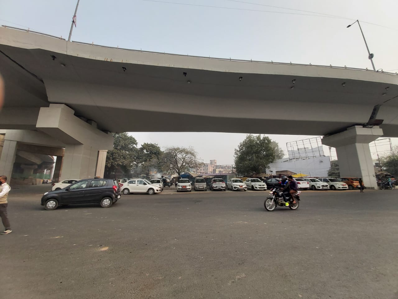 इसी जगह पुल के ऊपर से कूदी थी श्वेतांगी।