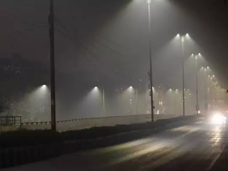 मुंबई की ज्यादातर सड़कों पर पसरा दिखा सन्नाटा।