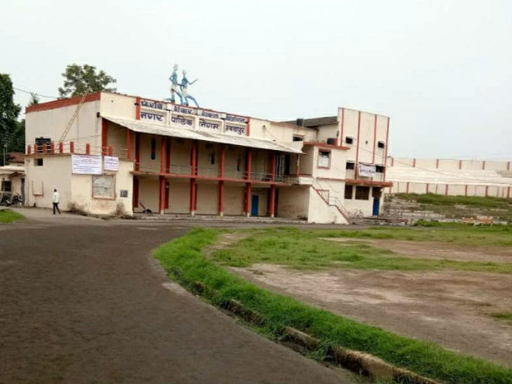जबलपुर राइट टाउन स्टेडियम, यहीं पर होता रहा है गणतंत्र दिवस का समारोह