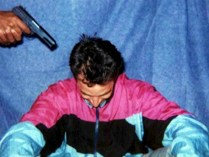 पर्ल के हत्यारों के खिलाफ मामले पाकिस्तान की विभिन्न अदालतों में 19 साल से चल रहे हैं, लेकिन उसके खिलाफ कभी भी कोई सुनवाई स्थगित नहीं की गई।