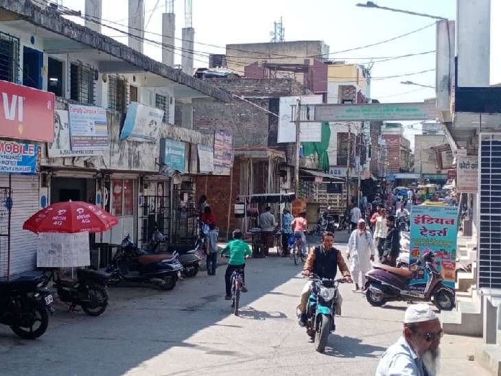 उज्जैन में बाजार बंद का कोई असर नहीं दिखा।