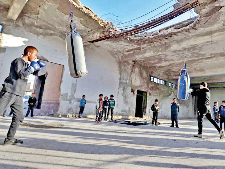 Syrian deteriorating conditions do not dominate the minds of children, so it has been started to teach them boxing.