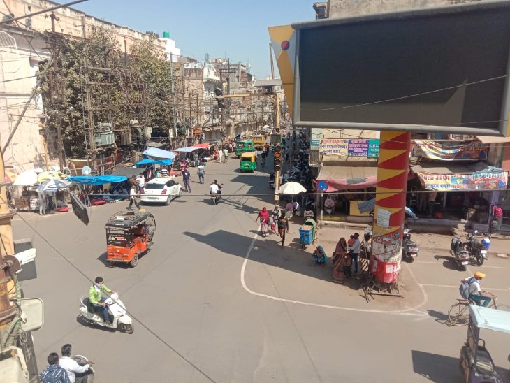 बाजारों में दिखा बंद पर सड़क पर आम दिनों सी रही चहल-पहल