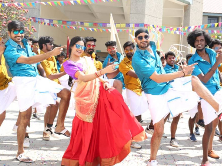 Teaser Out: The teaser release of Harbhajan Singh's 'Friendship', Bhajji will be seen in the lead role for the first time in his debut Tamil film Funny Jokes Teaser Out: The teaser release of Harbhajan Singh's 'Friendship', Bhajji will be seen in the lead role for the first time in his debut Tamil film Funny Jokes
