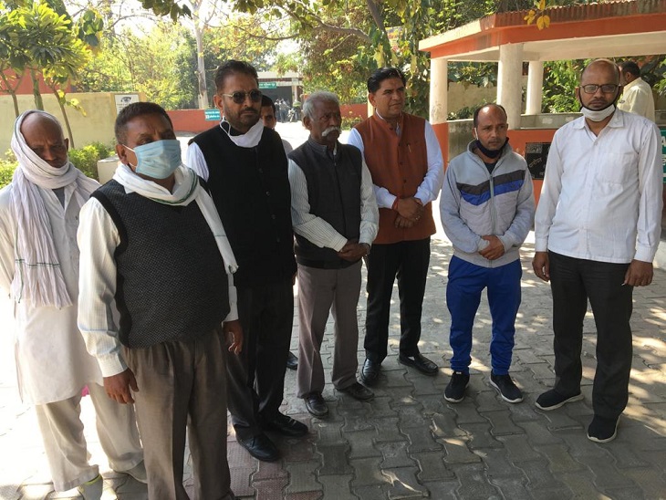 सिविल अस्पताल पहुंचे सोमनाथ के परिजन।