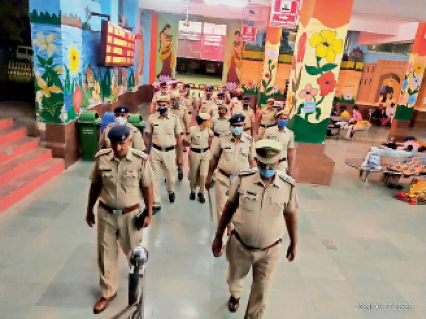 Delhi's guest teacher came home on a bloody incident in Jhajjar, 3