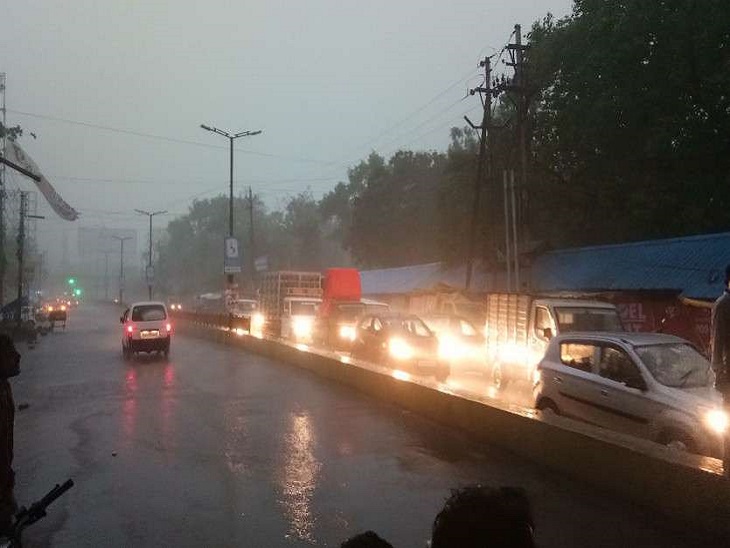 weather update; Monsoon reaches Pendra Road in Chhattisgarh, warning of  heavy rain and lightning in next 24 hours | छत्तीसगढ़ में पेण्ड्रा रोड तक  पहुंचा मानसून, अगले 24 घंटों में भारी बरसात