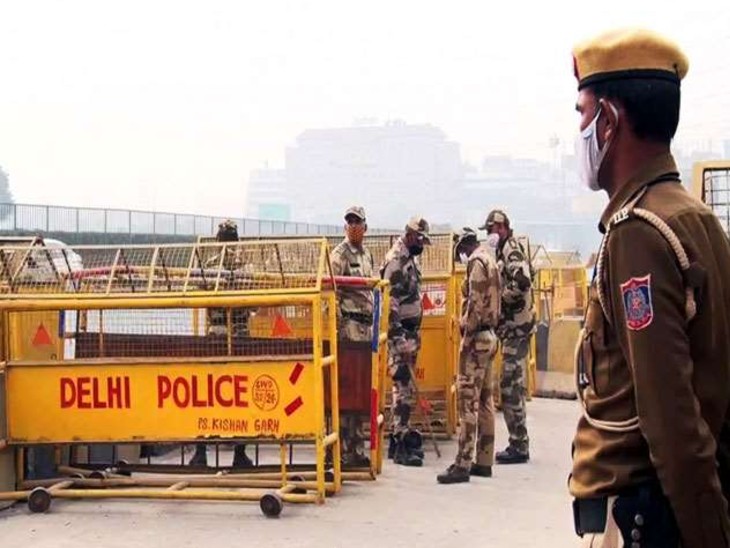 ISI may harm farmers' movement, Delhi Police on high alert; Today 3 metro stations including civil line will remain closed for 4 hours | किसान आंदोलन को नुकसान पहुंचा सकती है ISI, दिल्ली पुलिस हाई अलर्ट पर; आज सिविल लाइन समेत 3 मेट्रो स्टेशन 4 घंटे रहेंगे बंद - Vimarsana News