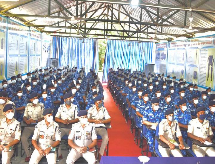 The case of violence in Delhi on 26 January is being taught to CRPF ...