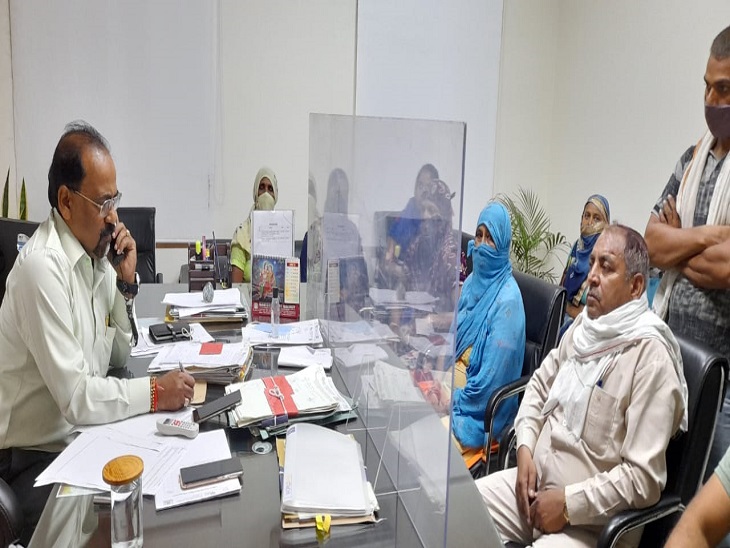 पानी का संकट: 500 परिवार एक साल से पानी के लिए परेशान; खुद के खर्च पर डाली गई पाइप लाइन, फिर भी खरीदना पड़ रहा पानी