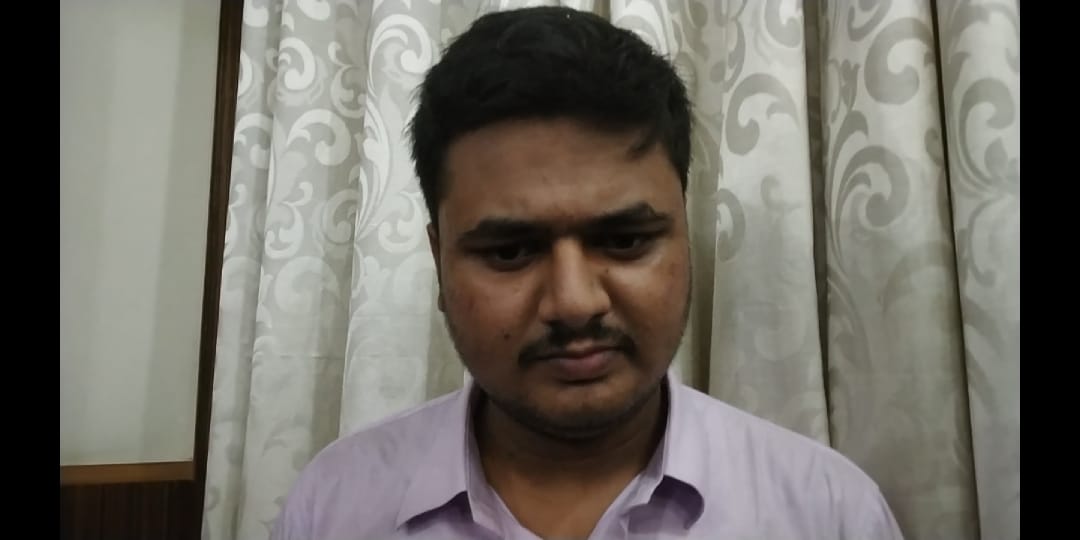 जालसाज अमोल कुमार।