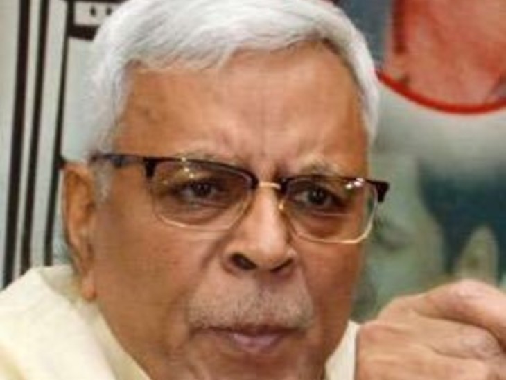 शिवानंद तिवारी।