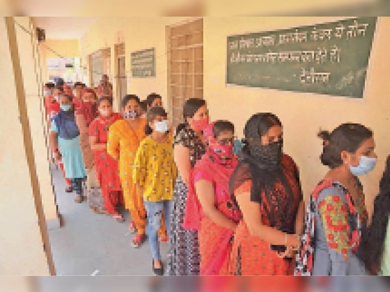 आज 112 केंद्रों पर 15318 लोगों को लगेगा टीका, 6 पर पहली व 106 पर दोनों डोज|श्रीगंगानगर,Sriganganagar - Dainik Bhaskar