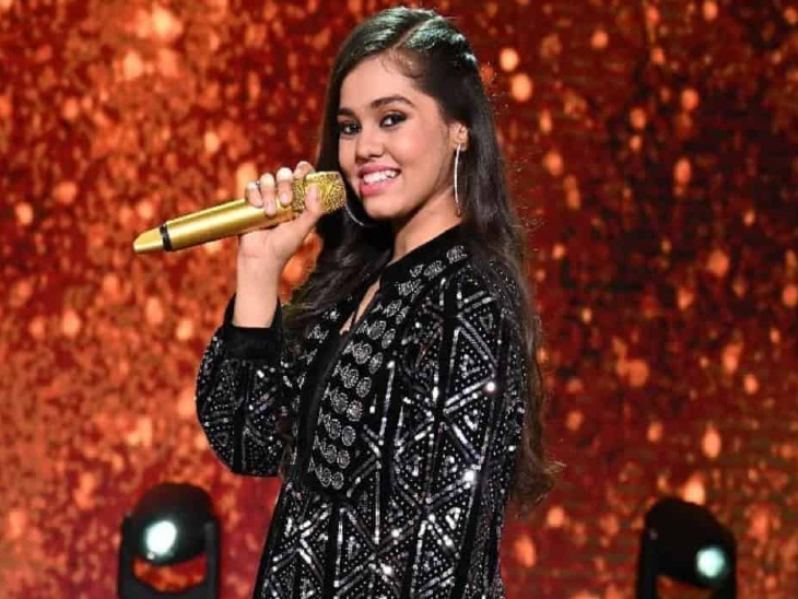 Indian idol 12: Big music composers like Honey Singh, Omung Kumar, Ajay-Atul have given offers to Shanmukha Priya, said - I will always cherish these memories | हनी सिंह, ओमुंग कुमार, अजय-अतुल जैसे बड़े-बड़े म्युजिक कंपोजर शनमुख प्रिया को दे चुके हैं ऑफर, बोलीं-इन यादों को हमेशा संजो कर रखूंगी - Vimarsana News