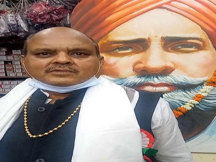 अमर शहीद लाला हुकुमचंद जैन परिवार के पांचवीं पीढ़ी के अजय जैन।