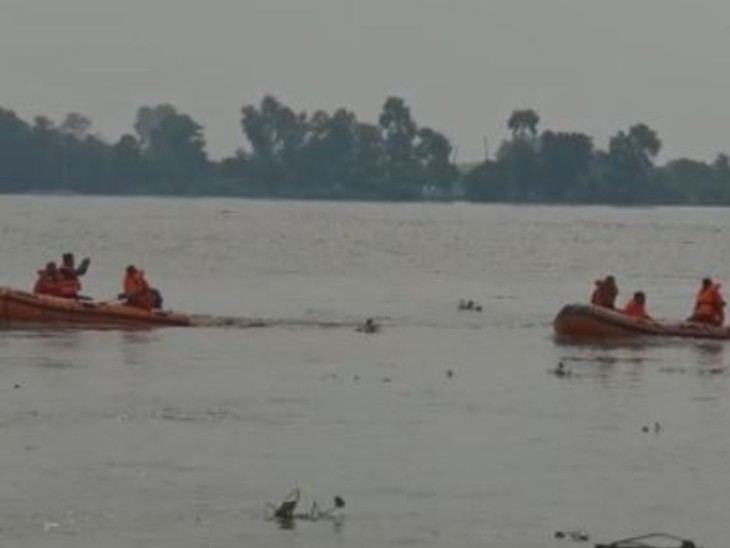 रेस्क्यू ऑपरेशन में जुटी NDRF की टीमें