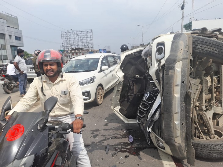 Heavy collision between bike and Scorpio on Bailey Road bridge in Patna