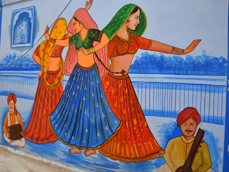 राजस्थान की पारंम्परिक संगीत व नृत्य की छवी प्रस्तुत करती यह पेंटिंग