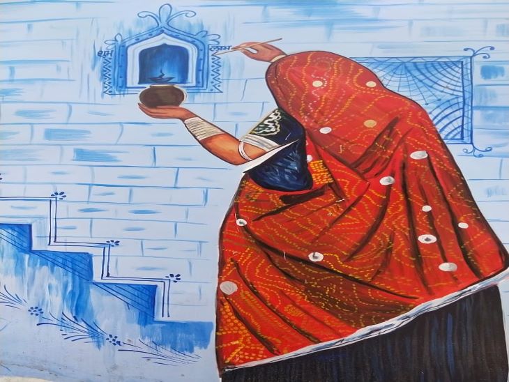 मारवाड़ में घर के बाहर कवलें आळे यानी छोटी सी जगह जहां दीपक रखा जाए की परम्परा है। इस परम्परा को पेंटिंग के माध्यम से दर्शाया गया है। पचेटिया हिल्स के रास्ते में दीवार पर बनी यह पेंटिंग मारवाड़ की इस परम्परा को दर्शाती नजर आ रही है। कवलें आळों को कोरनी व मांडने से सजाने की भी परम्परा है। जिसे बखूबी दर्शाया गया है।