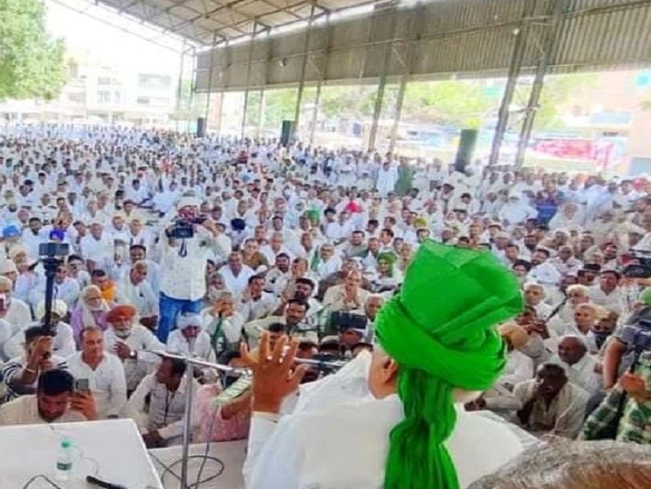 ओम प्रकाश चौटाला को सुनने के लिए उमड़ा जनसैलाब।