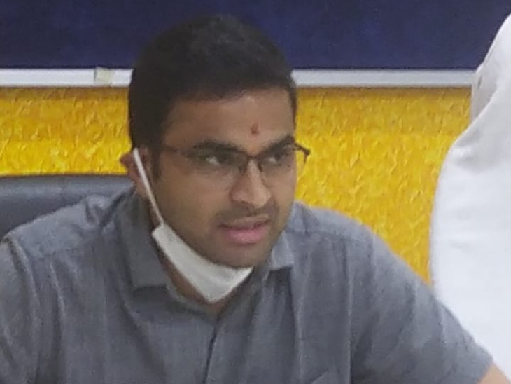 एमडीए उपाध्यक्ष मधुसूदन हुल्गी।
