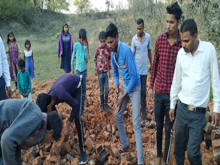 प्रवाहित प्रवाह ने प्रवाहित किया।