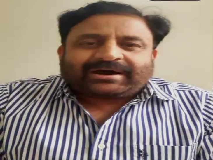 कार्यक्रम को संबोधित करते प्राचार्य डॉ. आनंद शंकर सिंह।