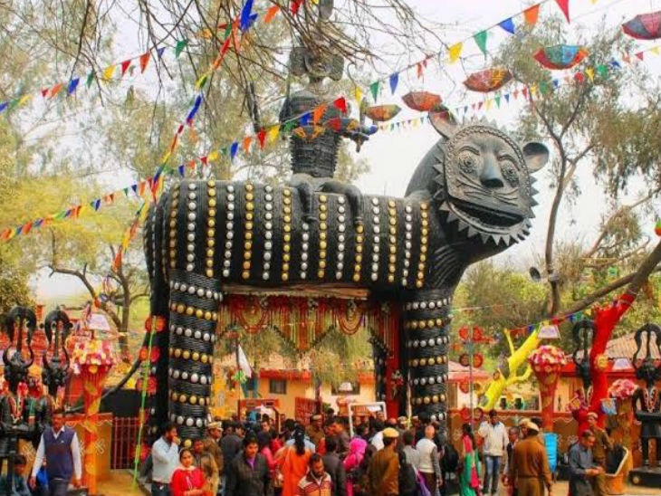 सूरजकुंड अंतरराष्ट्रीय हस्तशिल्प मेले की फाइल फोटो