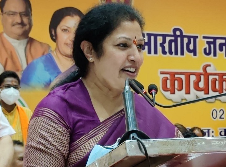 डी पुरंदेश्वरी ने कहा था कि, भविष्य में सक्षम होने के बाद भी भूपेश बघेल और फिट बैठने के लिए।