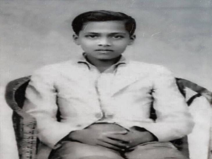 इंटरमीडिएट के दौरान डॉ. भूपेन हजारिका।