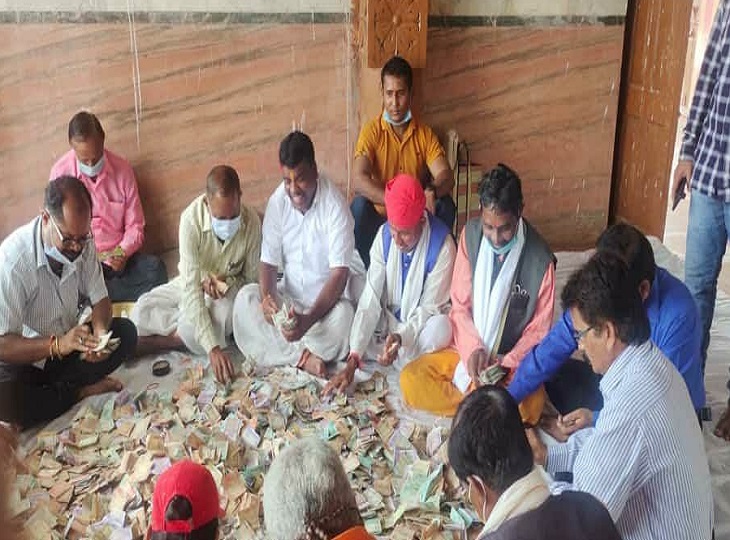 मंदिर के पेसर, सेवादार व आँवला की गिनती एच.यू.ए.