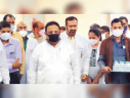 गोल्डन ऑवर में ब्रेन स्ट्रोक मरीजों को अब बेहतर इलाज|जयपुर,Jaipur - Dainik Bhaskar