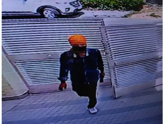 कोठी में घुसते समय सीसीटीवी कैमरे में कैद हुआ आरोपी