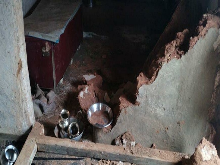 किसान के घर में बनायें और धान खायें।