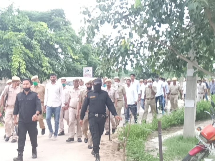 गैंगस्टर पपला गुर्जर की पेशी 22 सितंबर को होगी, बहरोड़ कोर्ट में बड़ी संख्या में पुलिस फोर्स तैनात की गई|अलवर,Alwar - Dainik Bhaskar