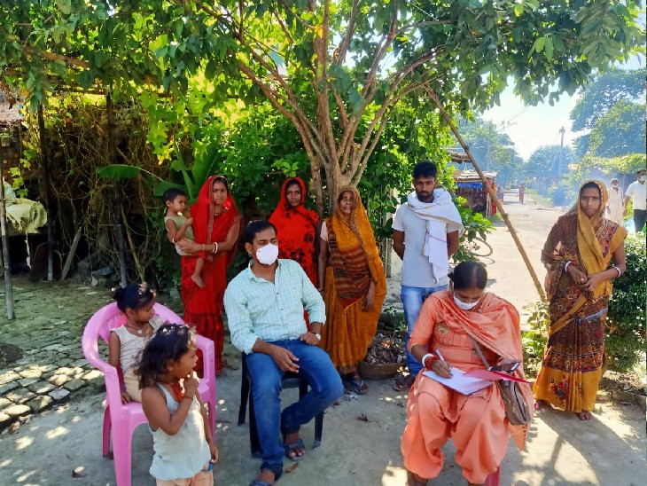 निरीक्षण करने पहुंची स्वास्थ्य विभाग की टीम।