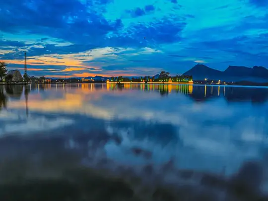 फतहसागर झील।