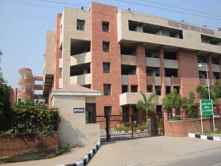 मामले की सुनवाई 6 अक्टूबर को होगी। - Dainik Bhaskar
