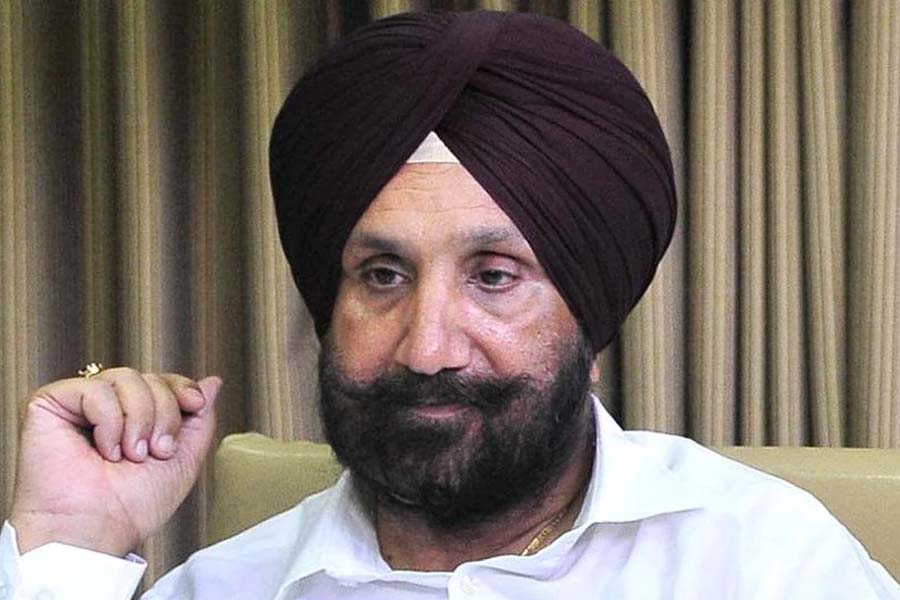 ब्रेकिंग न्यूज : अजीत पवार के बाद प्लेन हादसे में बाल-बाल बचे पंजाब के पूर्व डिप्टी CM