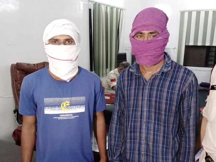 भरत और जयेश्वरी हों।